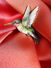 Hummingbird Enamel Pin Badge | Pincredible