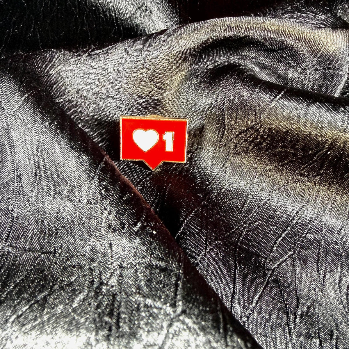 Like Heart Love Valentines Enamel Pin Badge | Pincredible