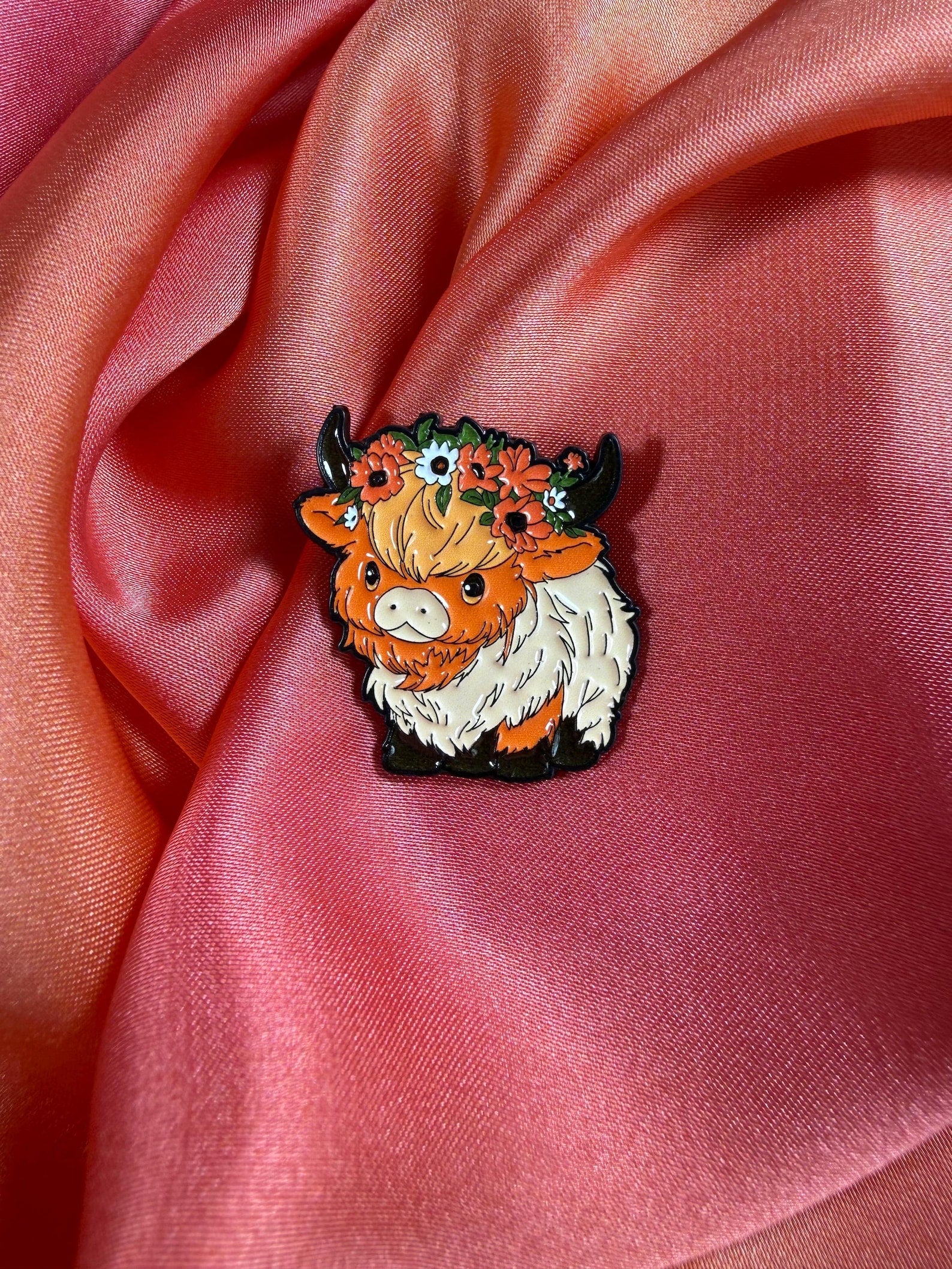 Highland Cow Enamel Pin Badge | Pincredible