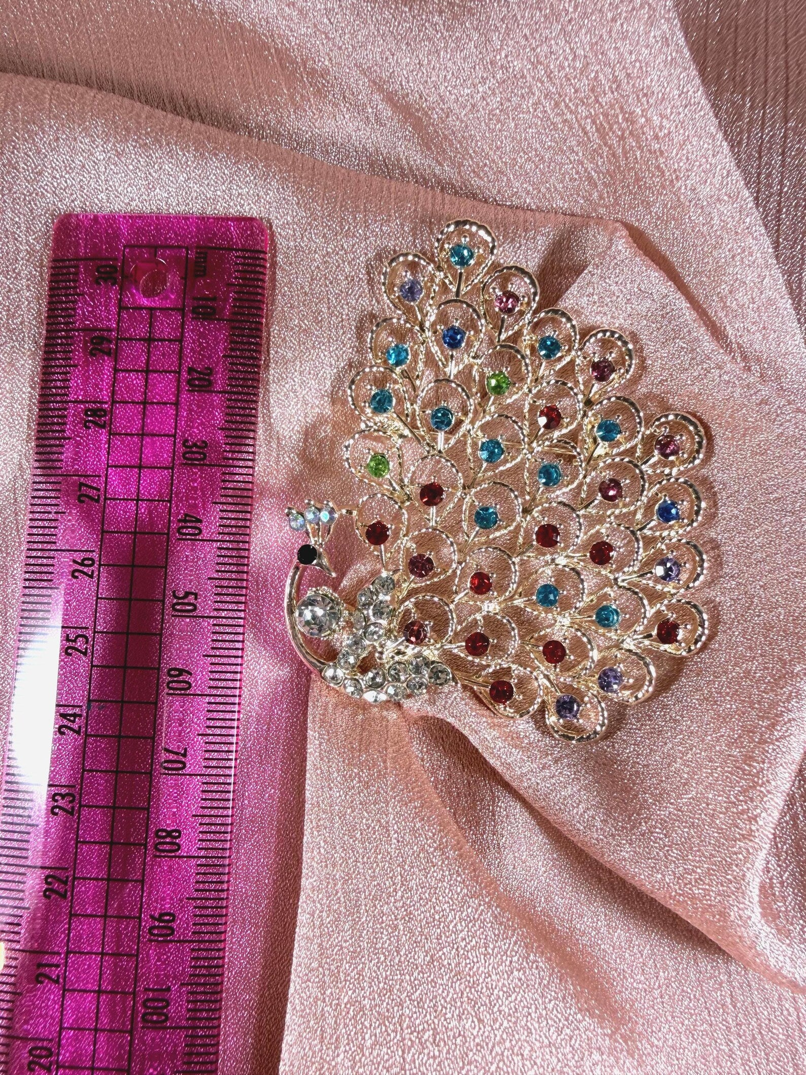 Peacock Full Fan Tail Brooch Pin