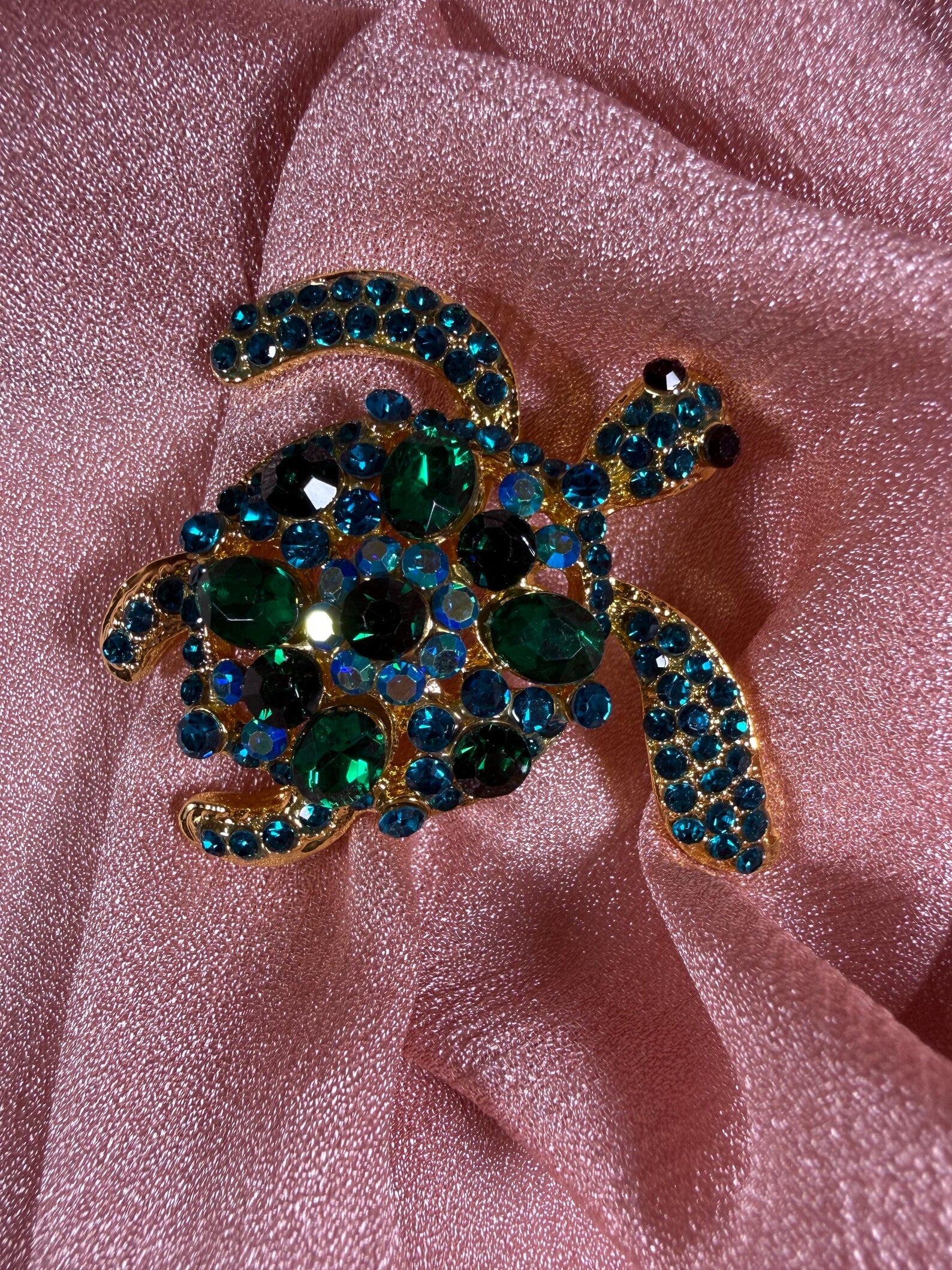 Sea Turtle Brooch Pin