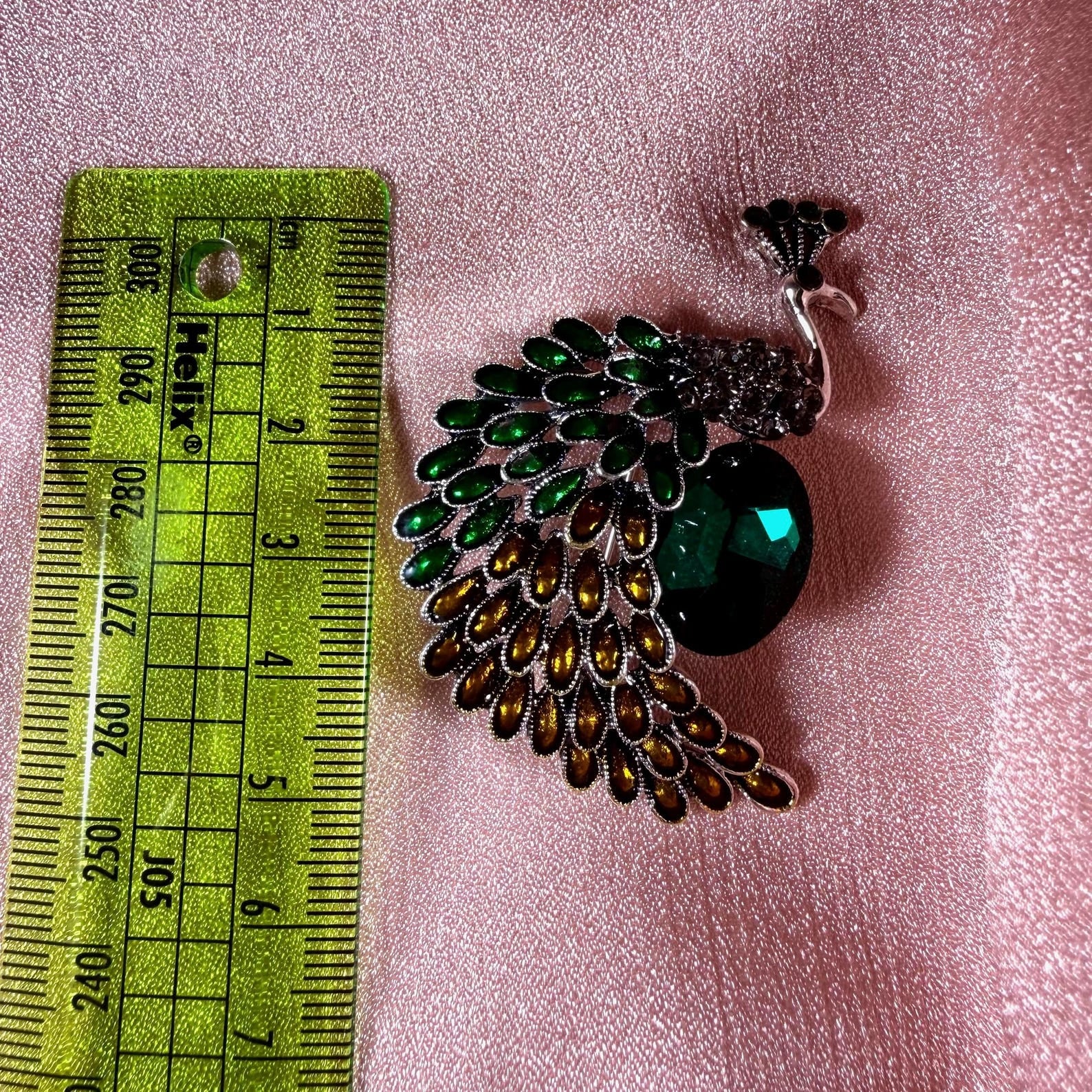 Peacock Fan Tail Brooch Pin
