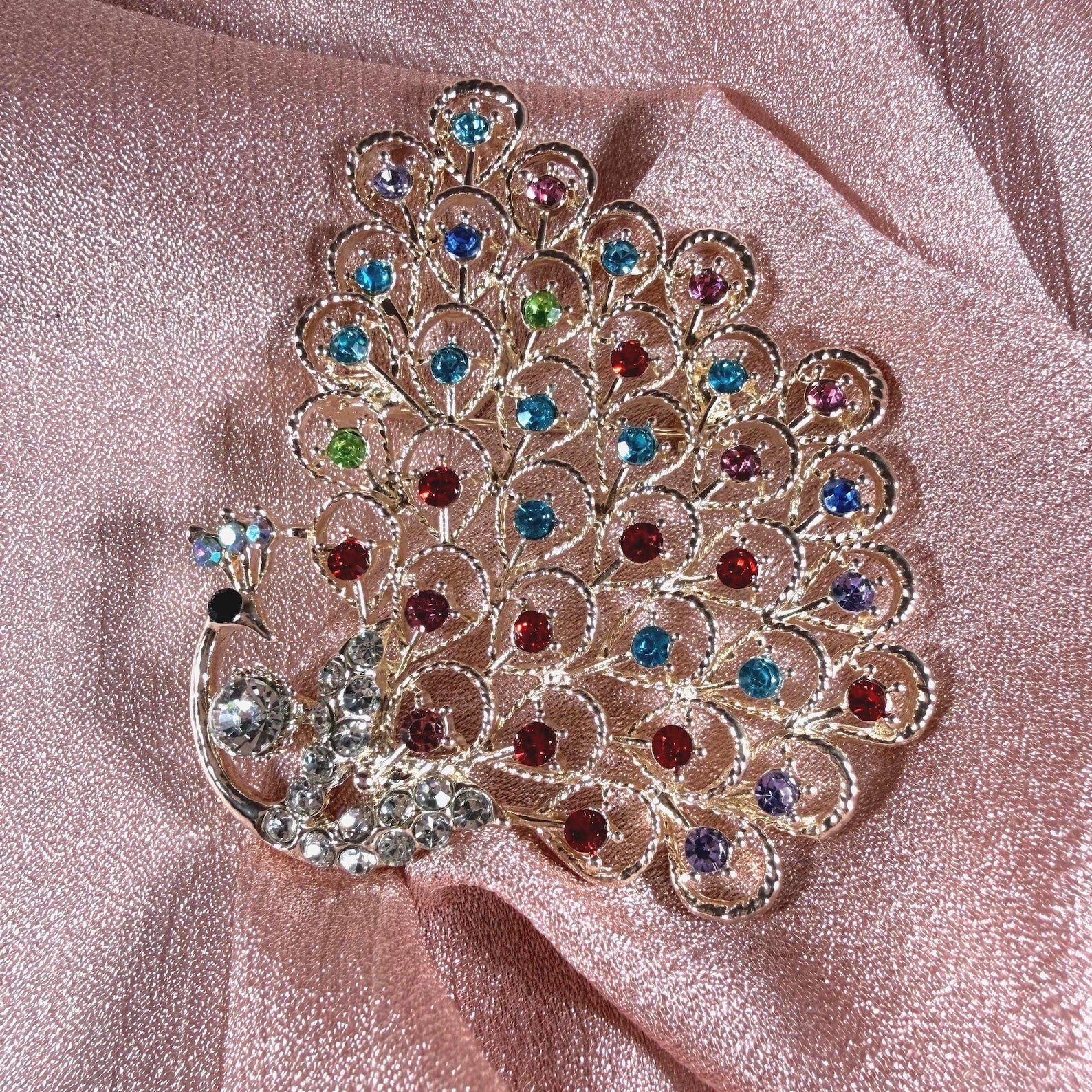 Peacock Full Fan Tail Brooch Pin