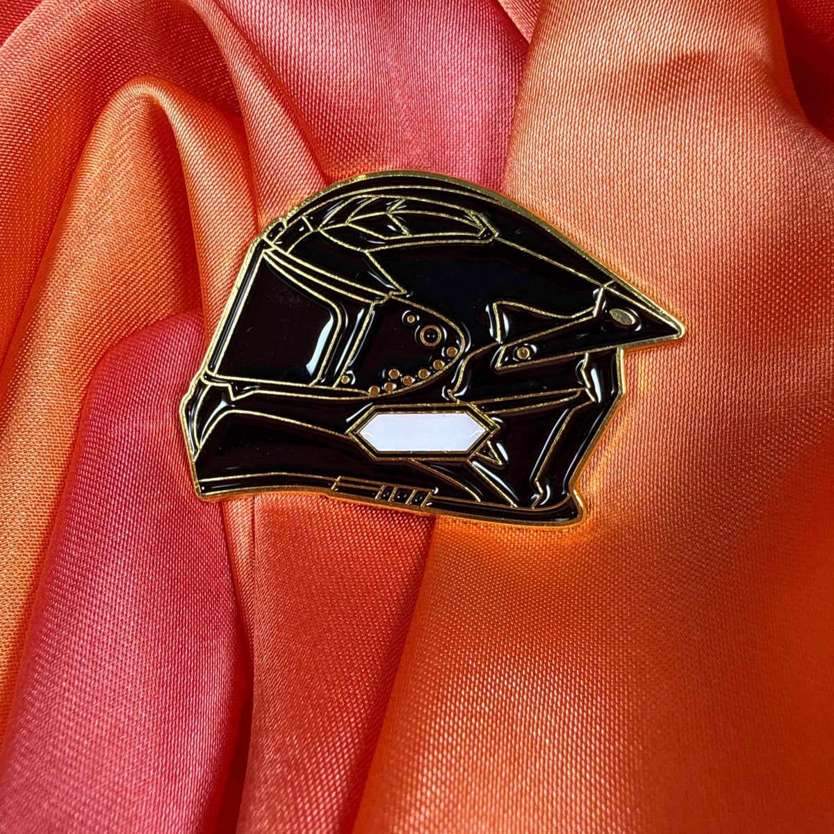 Black Racing Helmet Enamel Pin Badge | Pincredible