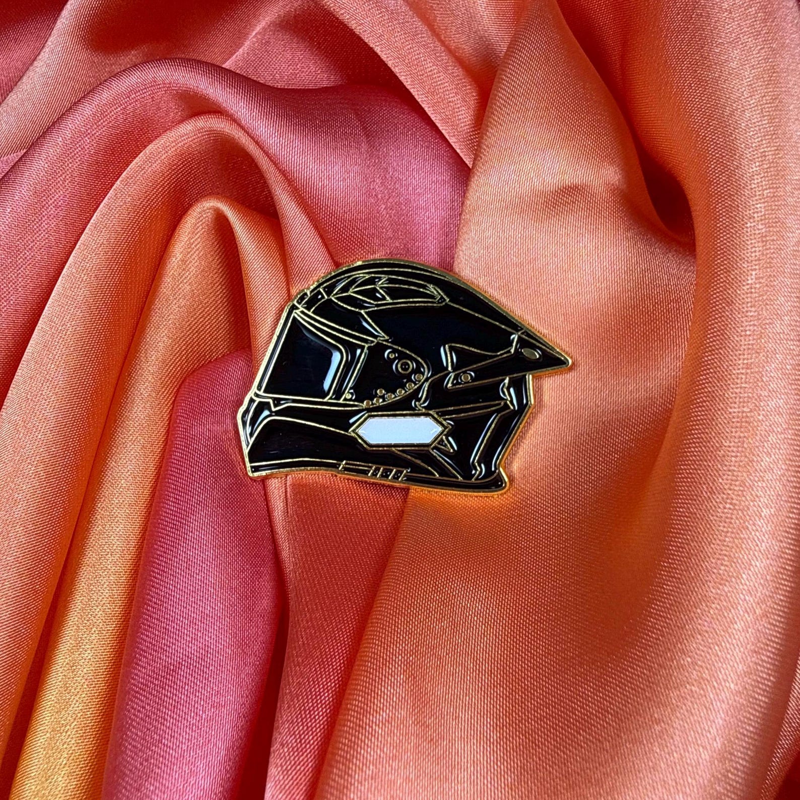 Black Racing Helmet Enamel Pin Badge | Pincredible