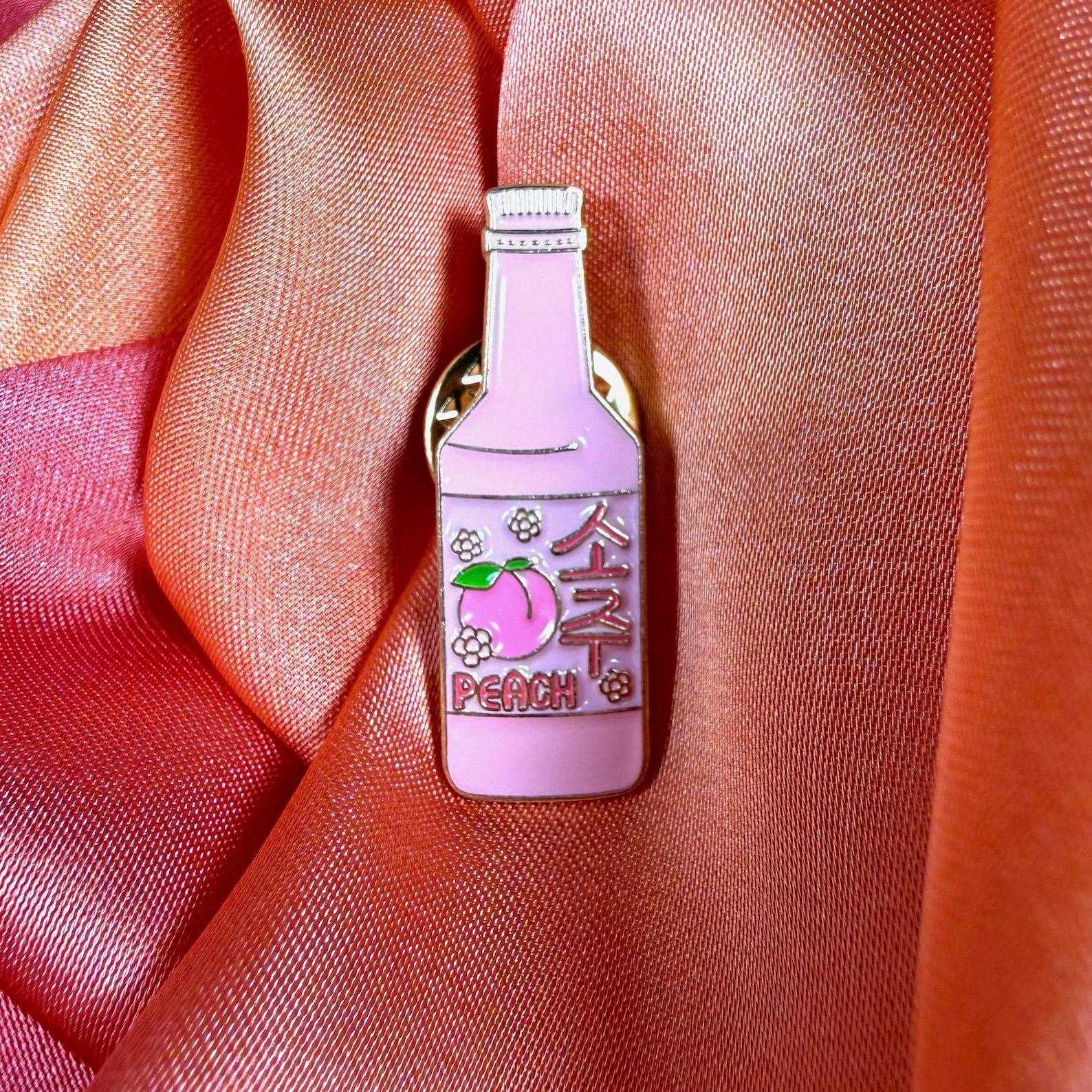 Peach Soju Bottle Enamel Pin Badge | Pincredible